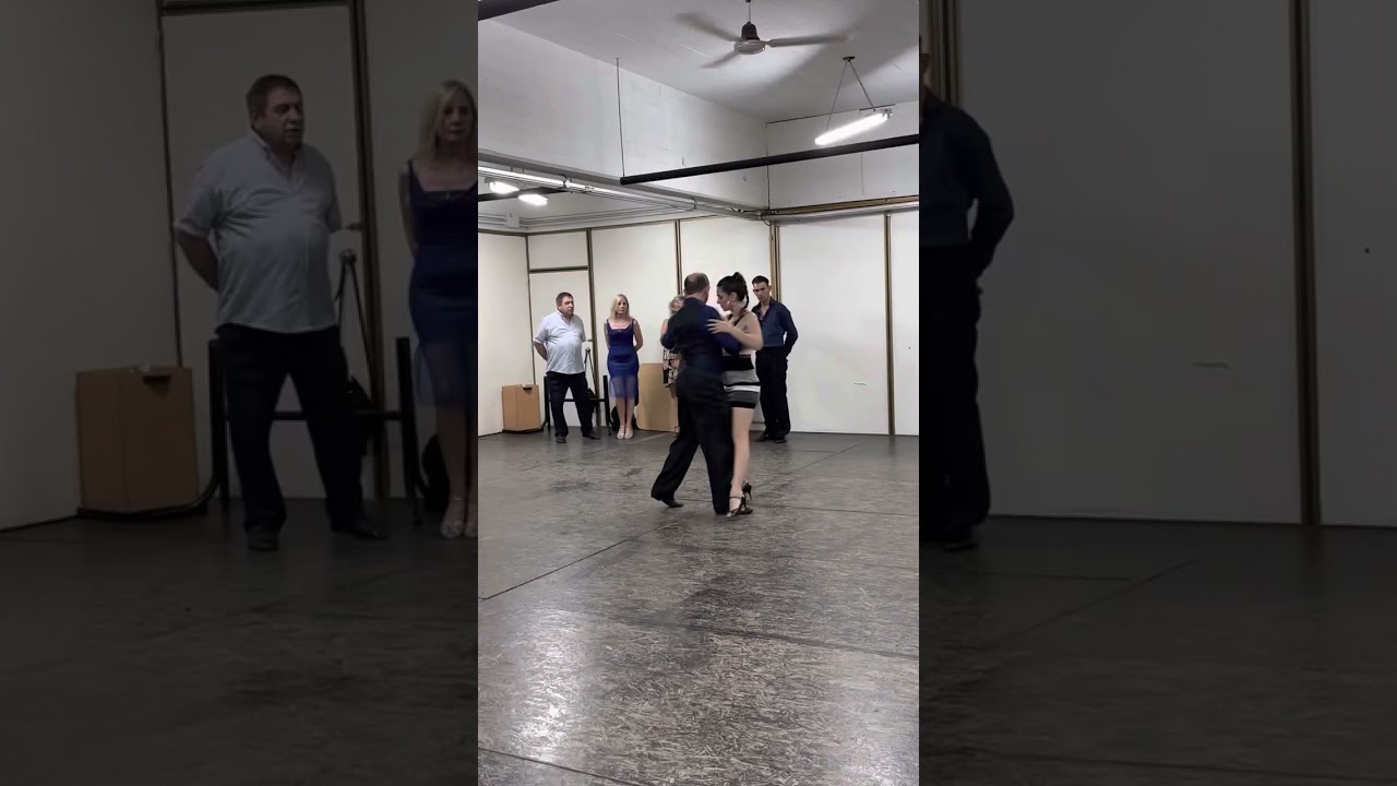 Video thumbnail for Tango Lessons: colgada & ganchos. Sol Alzamora & Ariel Manzanarez. La Viruta 🇦🇷12/30/22