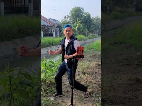 lagunya-nyebelin-banget-sih-1