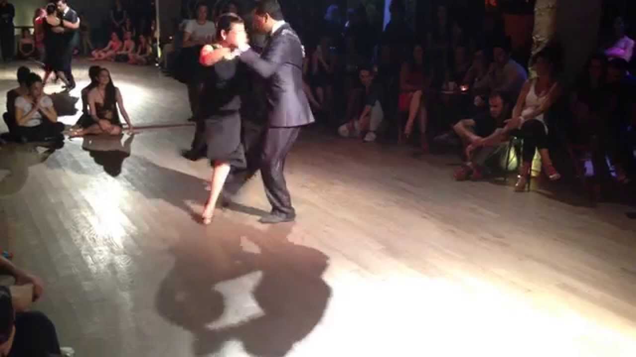 Facundo de la Cruz y Paola Sanz - ATHENS, GREECE - 01 Pa que seguir