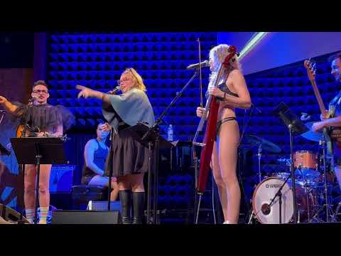 The Skivvies and Michelle Dowdy - Eddie’s Teddy Bear
