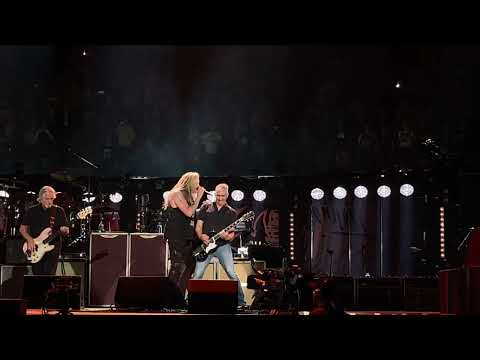 Foo Fighters (Black Sabbath) - Supernaught /// 27 September 2022 @ Los Angeles, CA