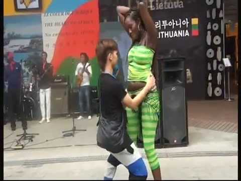 PRINCESSE JULIA - LUCIANA DEMINGONGO