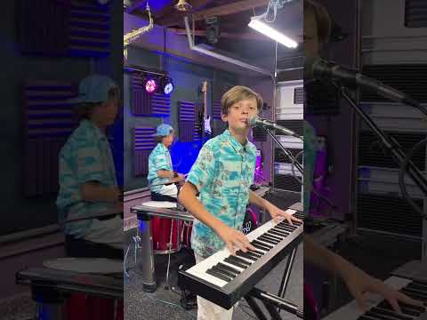 Raized Wrong/Surfs Up #californiagirls #californiagirlsbeachboys