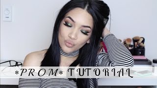 Green Smokey Eye | Prom Makeup Tutorial