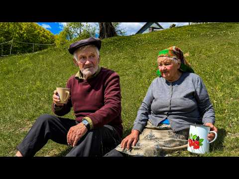 They Inspired the World: Elderly Couple Living Off-Grid in the Mountains
