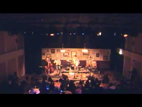 De Kinkels Totally Flabbergasted Molly Malone