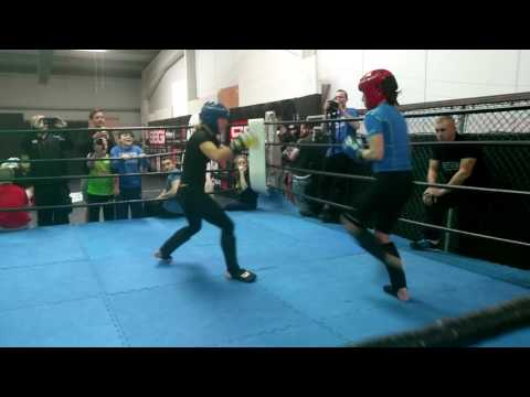 Taekwon-Do VS MMA Katy Laffan won from TKO