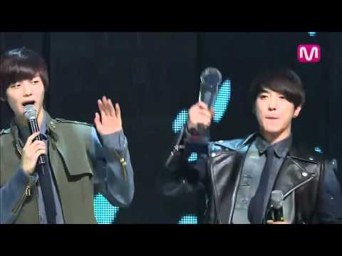120406 [Mnet] M Countdown-CNBLUE  encore stage