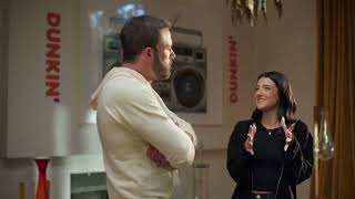 Dunkin´ 'Is that you?' ft Ben Affleck and Charli D'Amelio