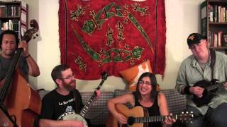 Guns N Roses - Paradise City: Couch Covers by The Student Loan Stringband