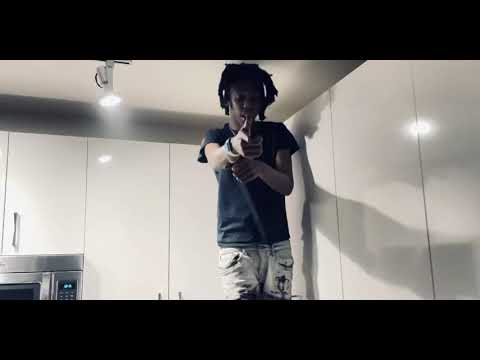 Zoe Glikk “ Heat Seek” (Official   Video)