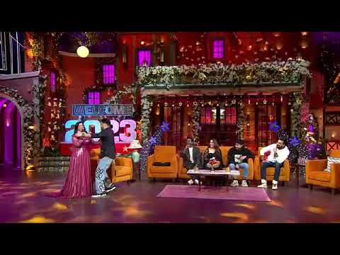 Richa Sharma performance on Billo Rani kaho to abhi jaan de doon on the set of the Kapil Sharma show