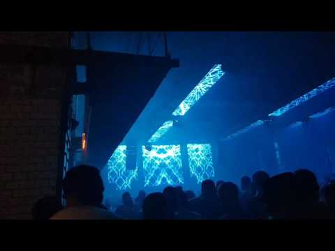 DJane - DEBORAH DE LUCA- legt hier im E Werk auf