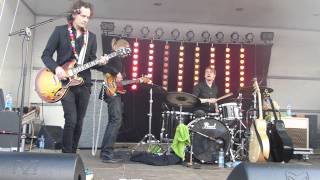 Lauri Tähkä &amp; Revohka - Orjanruusu @Muikkuvestivaalit, Pielavesi 27.6.2015