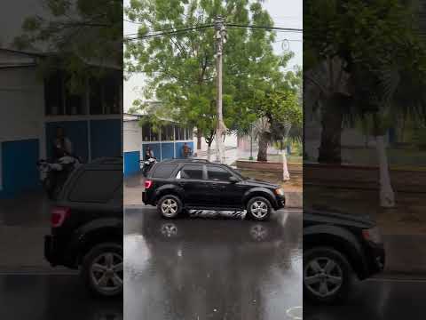 Que sabrosa lluvia en Santa María Usulután #elsalvador