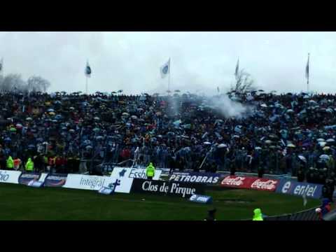 "O'Higgins U de Chile Final Apertura 2012 Salida" Barra: Trinchera Celeste &bull; Club: O'Higgins &bull; País: Chile