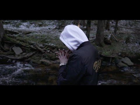 FLEX KID - QUEEN ft. Chris Mumba (Official Video)