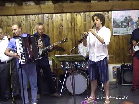 8- Giampiero e Ivan, al Festival delle Fisarmoniche a Pietramala (FI) 2007.