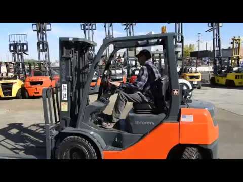 #D20930 Nice 2013 Toyota 8FGU25, 5,000lb Pneumatic Tire forklift
