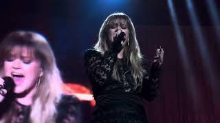 Kelly Clarkson performs Behind These Hazel Eyes at the Chemistry Residency in Las Vegas on 12/30/23.