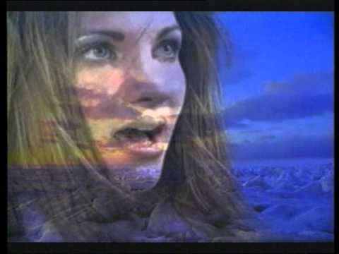 CLAUDIA - Led (OFFICIAL VIDEO)