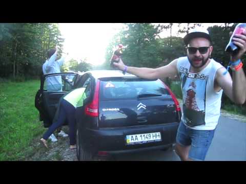 Tape Flakes Keeping That Funk while touring Lithuania