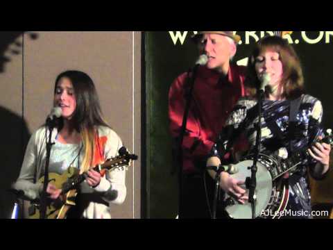 Columbus Stockade Blues - The Tuttles with AJ Lee