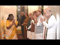 President Droupadi Murmu Hosts Farewell Dinner for Union Council of Ministers | News9 - Video