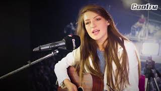 Catherine McGrath - Lost In The Middle - Cool Live Session