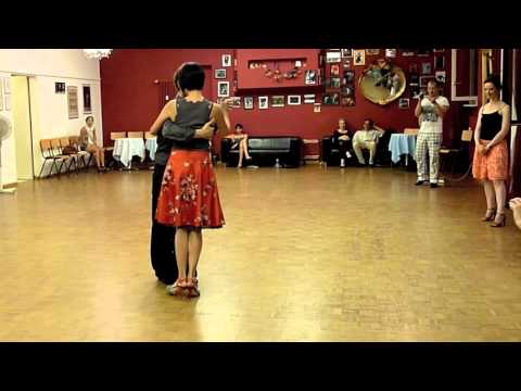 Circular Colgadas | michelle + joachim