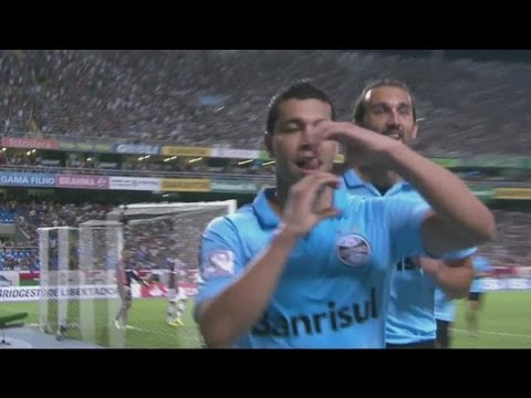 Fluminense 0-3 Gremio - Copa Libertadores - Arsenal's Santos scores for Gremio