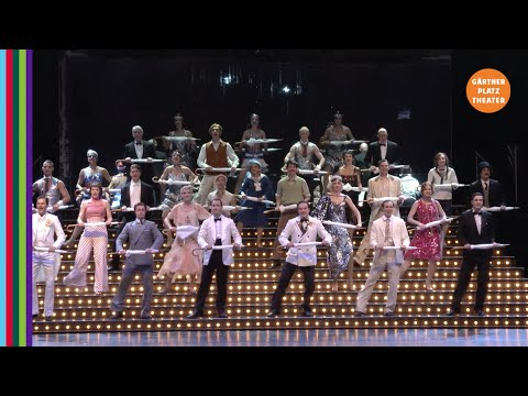 SINGIN' IN THE RAIN Trailer