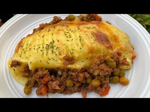 Shepherd’s Pie Recipe // How to make a delicious Shepherd’s Pie.