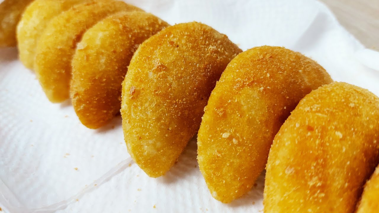 SÓ 1 XIC.DE FARINHA/veja quantos RISOLES!!!massa básica para salgadinho fácil e econômica