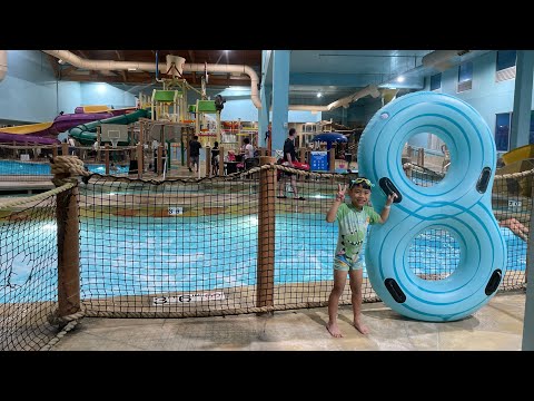 Splashers of the South Seas @ Canad Inns, Grand Forks, USA