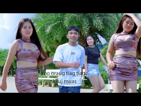 Zoo nraug tias tias Nkauj iab Muas