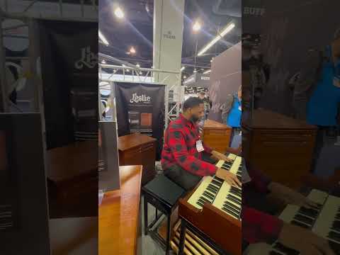 Rev. Jimmy Smith on the #Hammond XK5 and Leslie 991 and 147 #NAMMshow 2025 day 2 #namm