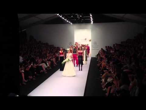 Lydia Lavín Mercedes Benz Fashion Week México F/W13