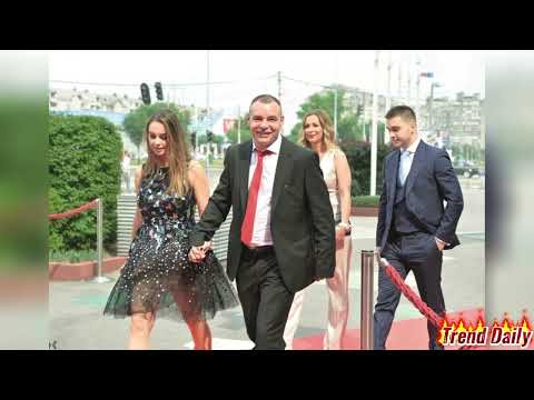 OVO JE BIVŠA ŽENA ACE BULIĆA - Nema veze sa javnom scenom! Ona je uspela sa "smiri" biznismena