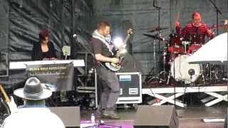 Alive (Pearl Jam cover) by Black Hole Satellites