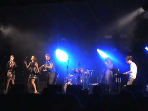 MAANZAAD Pick it up - Live (2010)