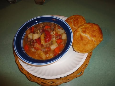 Hamburger, Cabbage and Vegetable Soup Country Style