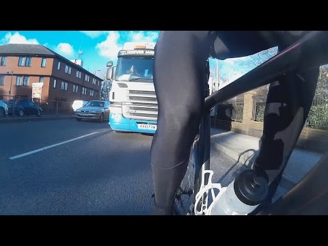 KV10 FXM - Breathing Down My Neck