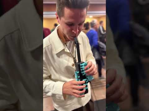 Mikhail Kazakov testing the Travel Sax 2