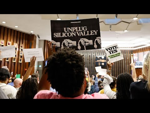 Memphis fails to pass 1-year data center moratorium during heated city council meeting