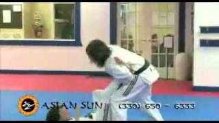 preview picture of video 'Asian Sun Martial Arts Commerical'