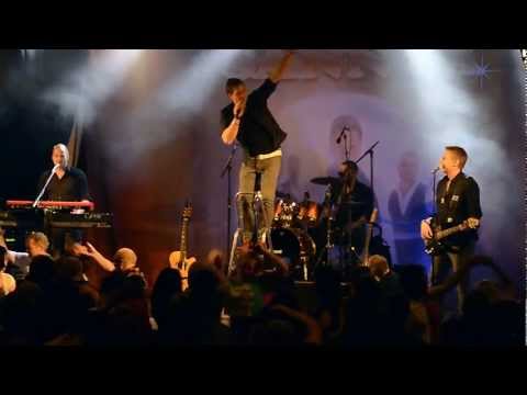 2012-04-15 Sannex - The lion sleeps tonight (Mirakel)