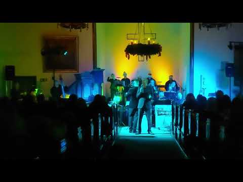 Swing Company Kiek - It’s Beginning to Look a Lot Like Christmas