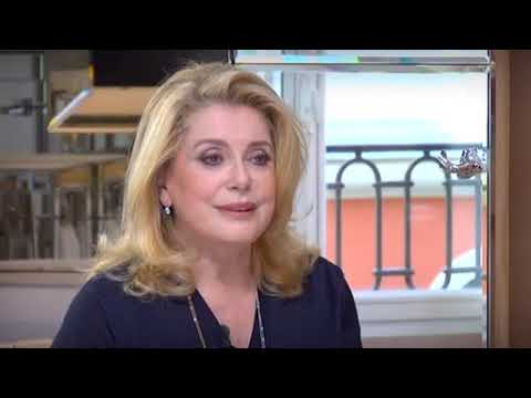 Catherine Deneuve - Interview pour le film "Potiche"
