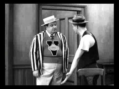 The Honeymooners - Ralph Kramden & Norton Dance The Hucklebuck - Clip